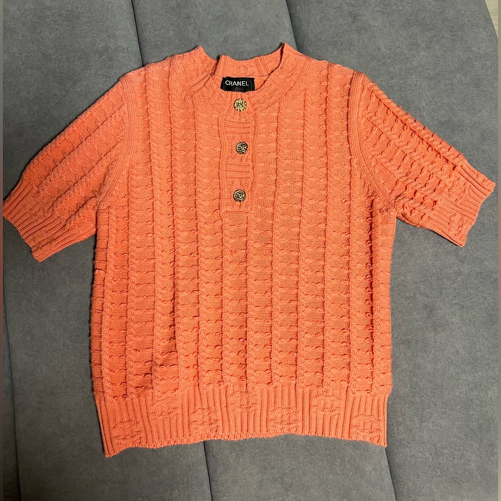 Chanel pullover top sweater size 38